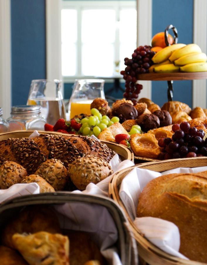 The Kenwood Gables Bed & Breakfast St. Petersburg Luaran gambar