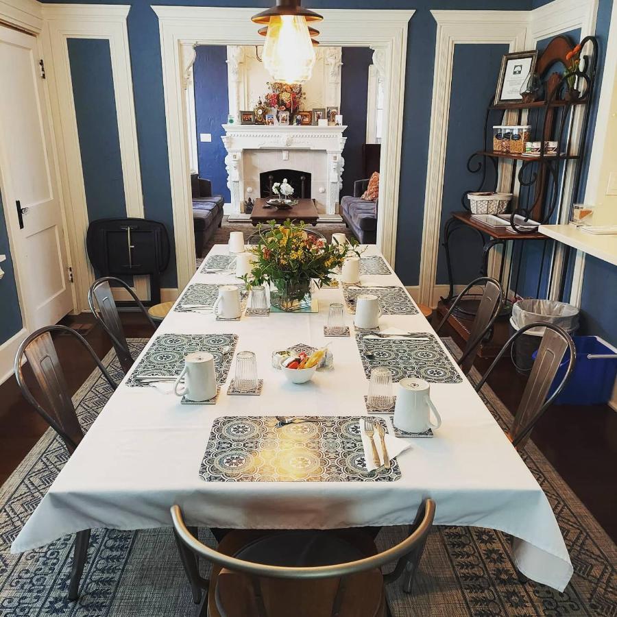 The Kenwood Gables Bed & Breakfast St. Petersburg Luaran gambar