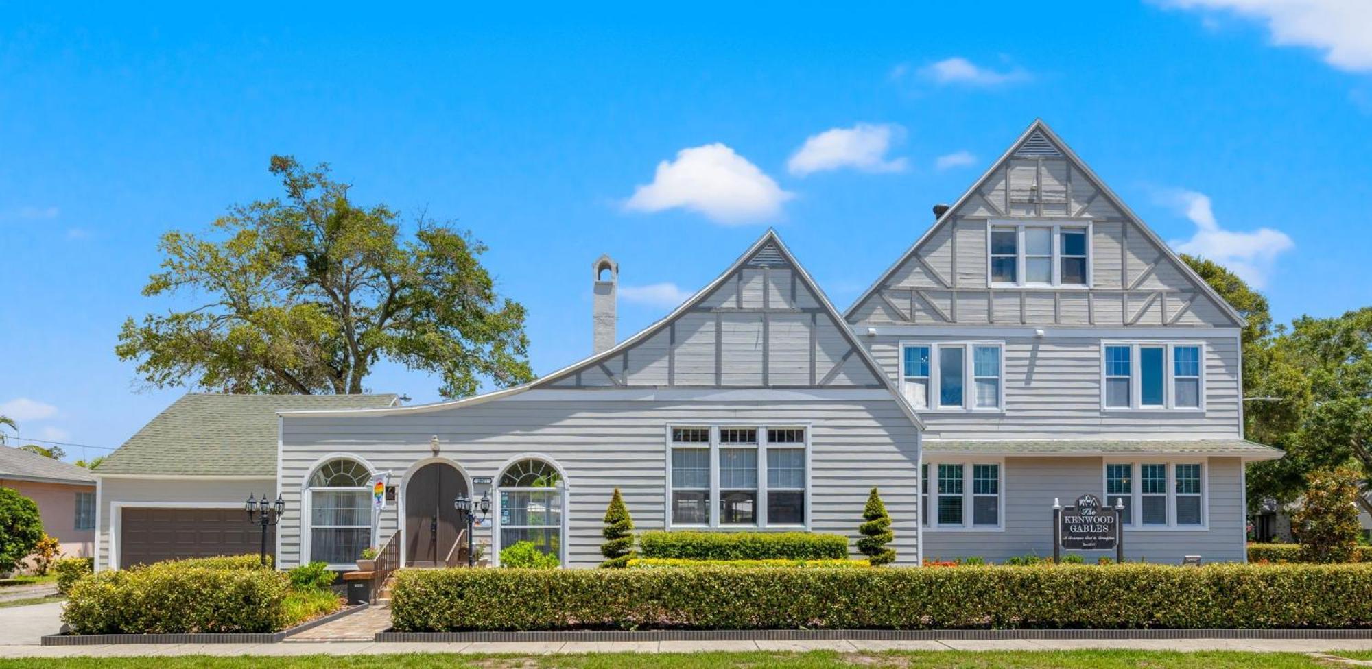 The Kenwood Gables Bed & Breakfast St. Petersburg Luaran gambar