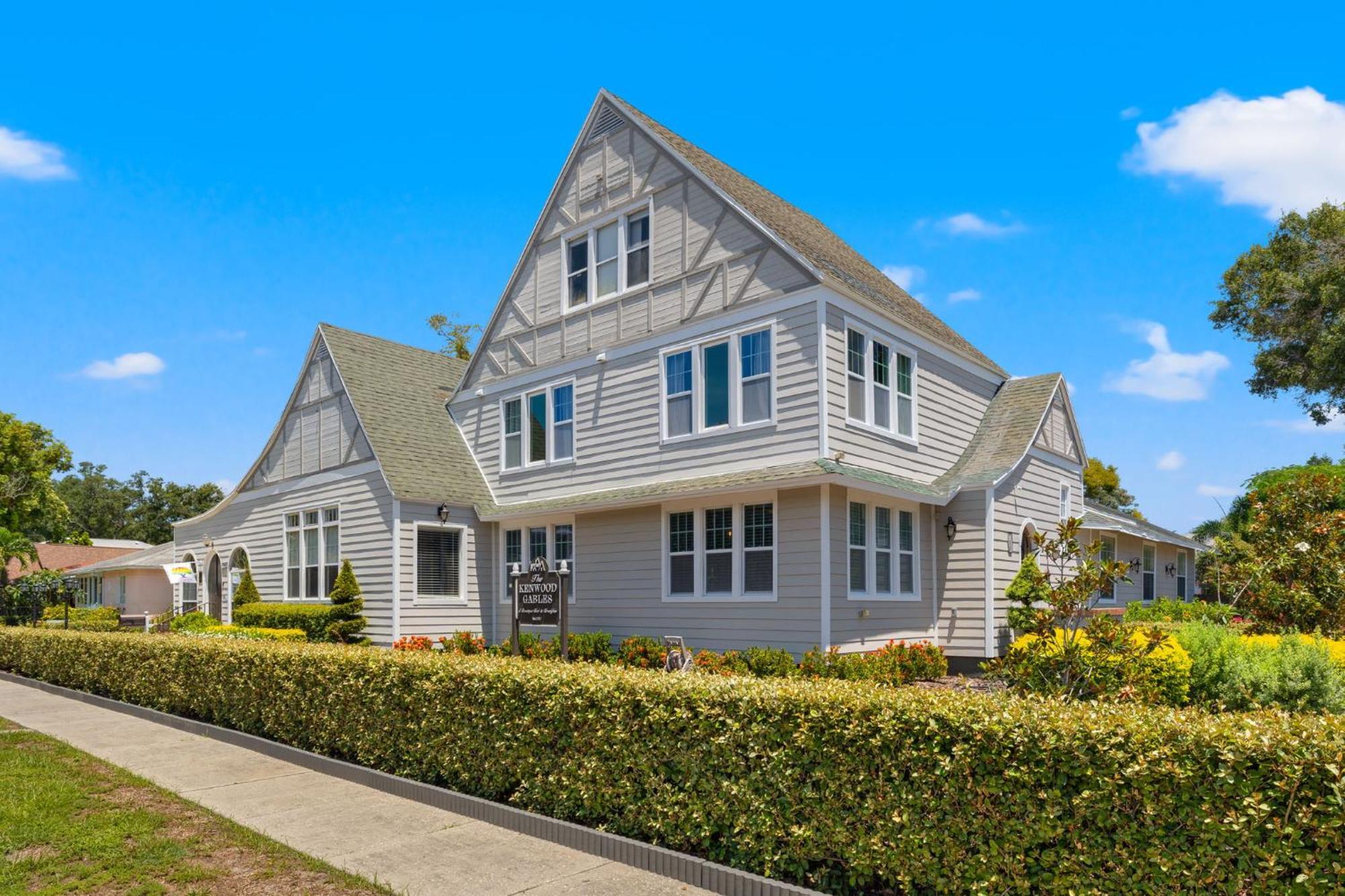 The Kenwood Gables Bed & Breakfast St. Petersburg Luaran gambar